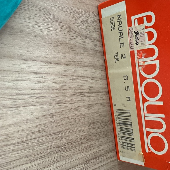 Bandolino Teal Suede Kitten Heels 8 1/2 - Picture 9 of 10